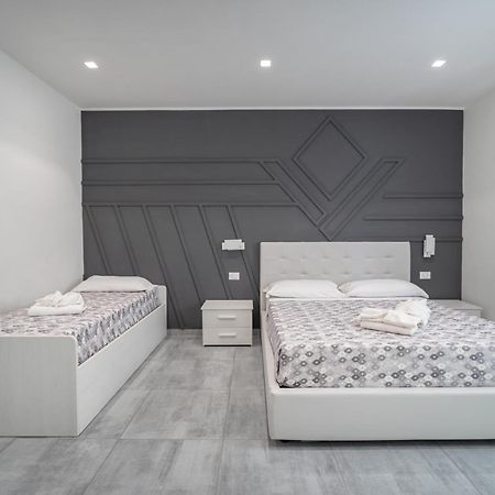 Vincent Guesthouse Scalea Luaran gambar